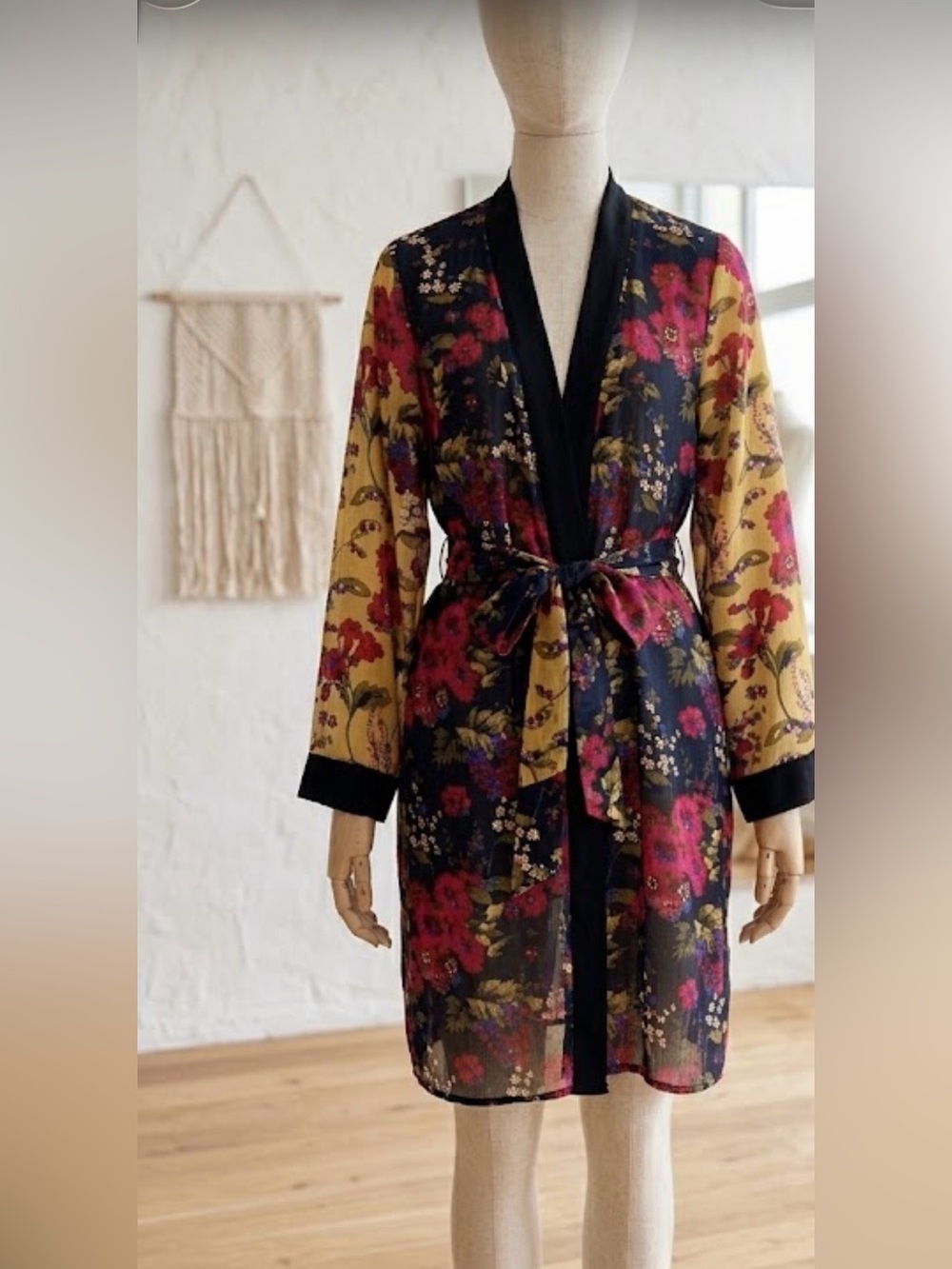 70s Luxe Boho Dark Floral Mustard Yellow Duster Kimono Large